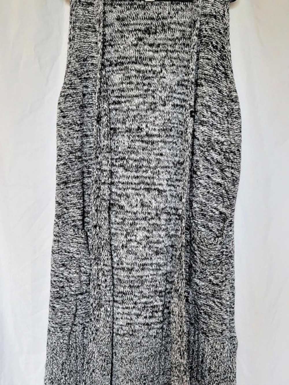 Chico's Women's Knit Sleeveless Longline Cardigan Size 1 Like New